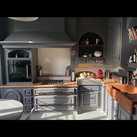 Maison Conviviale De Caractere Holiday home Colombes (Hauts-de-Seine)